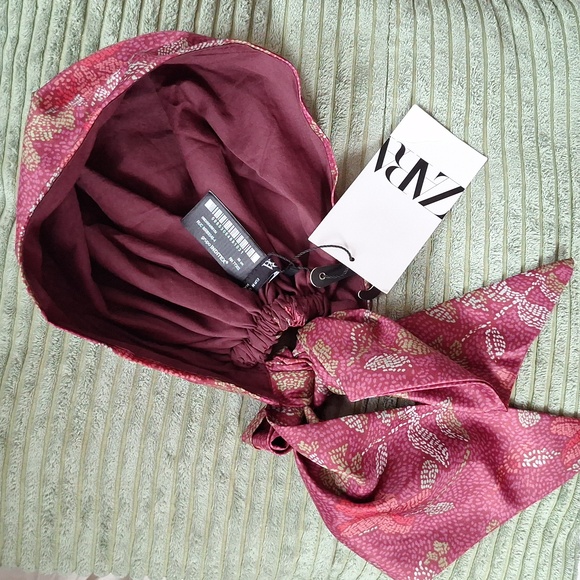 ZARA BURGUNDY FALL/WINTER THEME PRINT HEAD WRAP - Picture 5 of 7